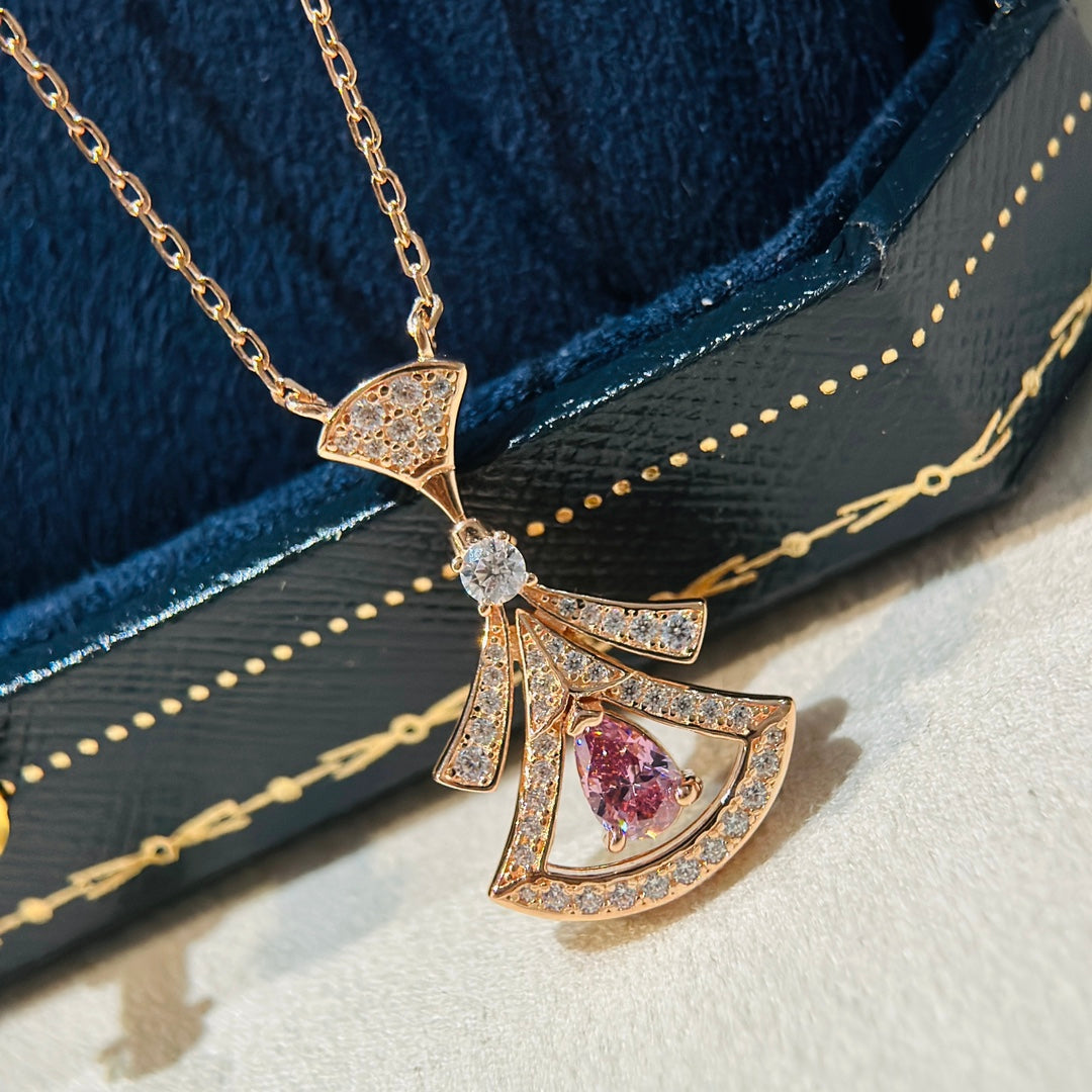 Bvlgari BVLGARI Dream Pearls Diamond 18K Gold Necklace