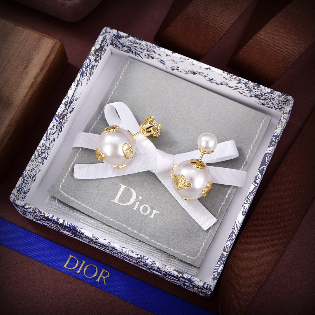 Dior Tribales Pearl 18K Gold Earrings