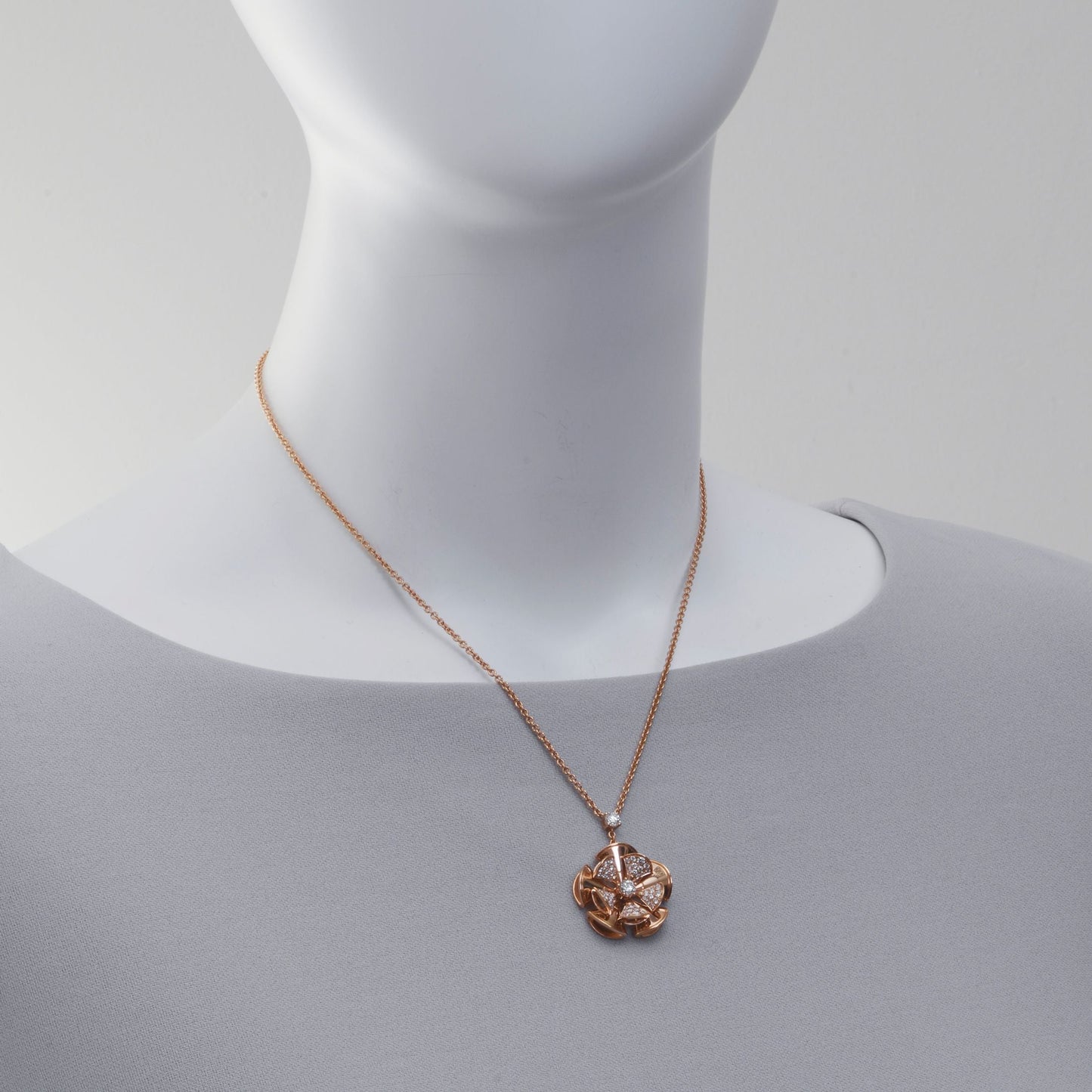 Bvlgari DIVAS' DREAM 18K Gold Necklace