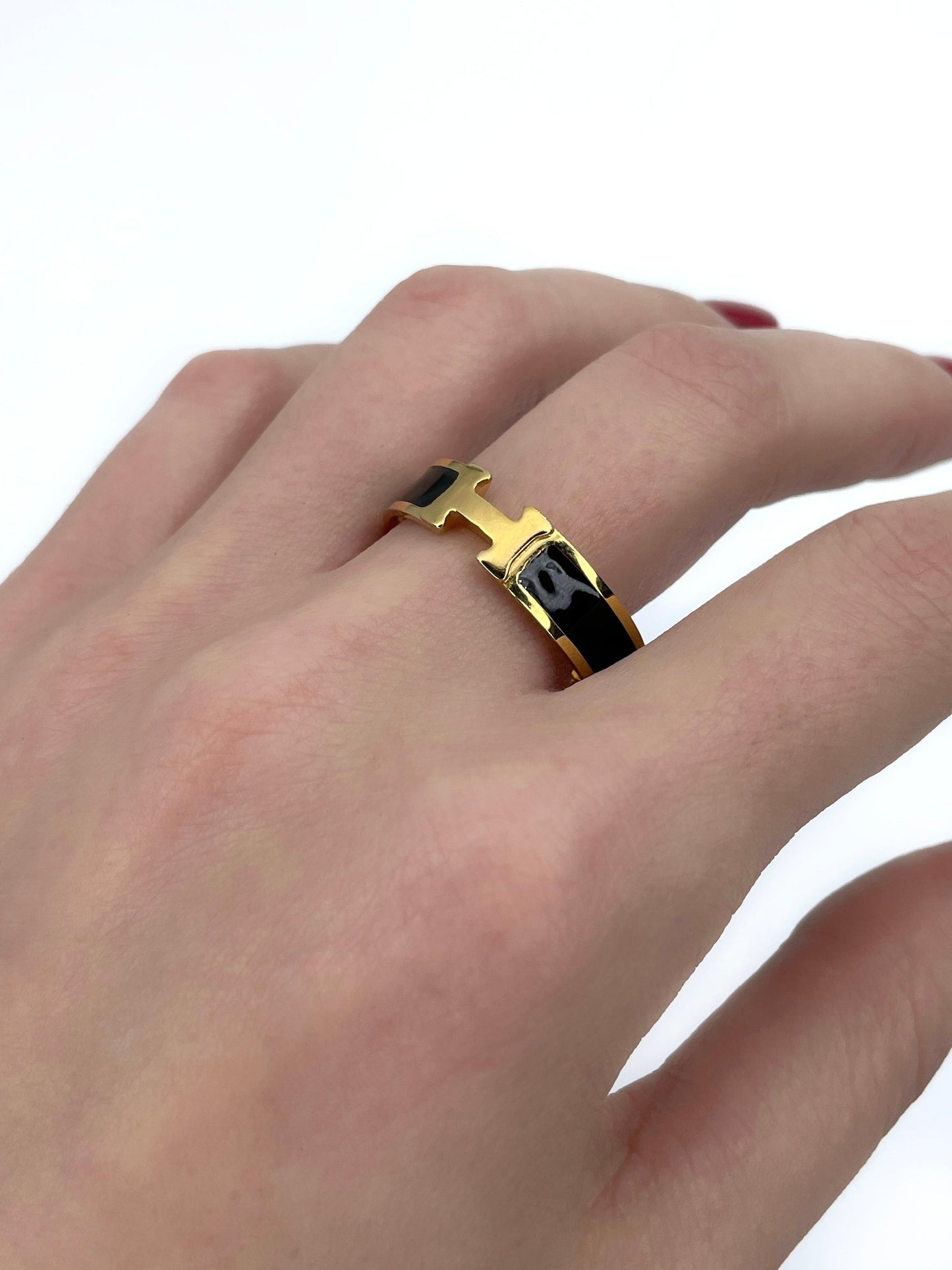 Hermes Vintage Clic 18K Gold Ring