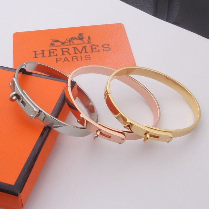 Hermes Kelly 18K White Gold Bracelet