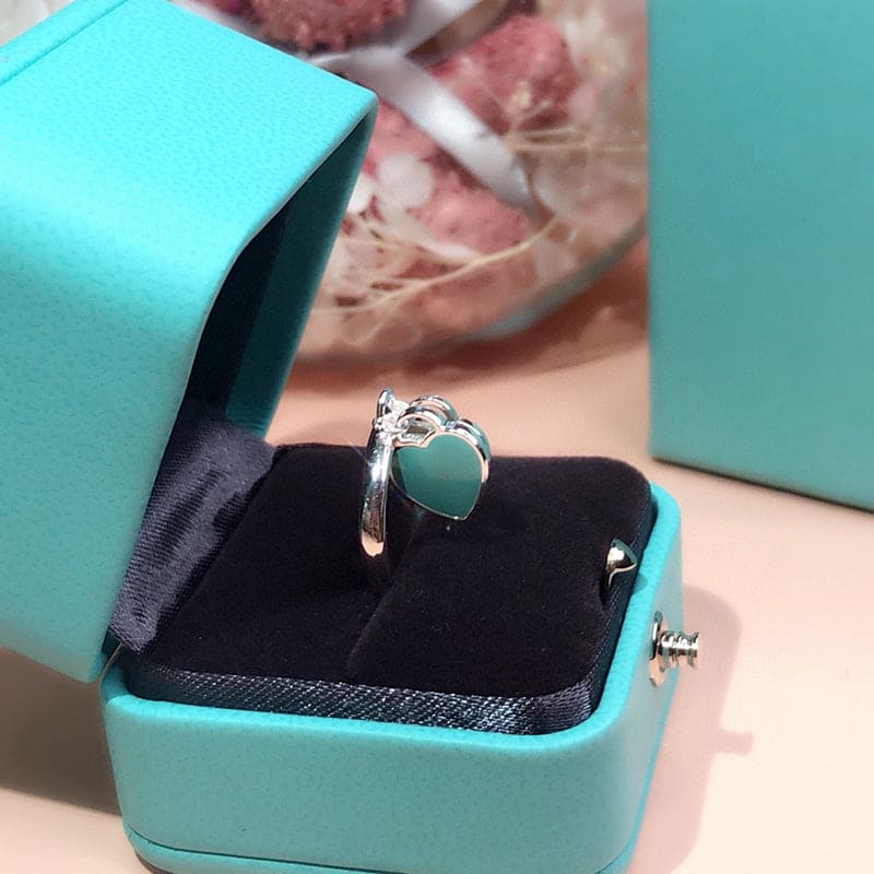 Tiffany Round & Heart Tag 18K Gold Ring