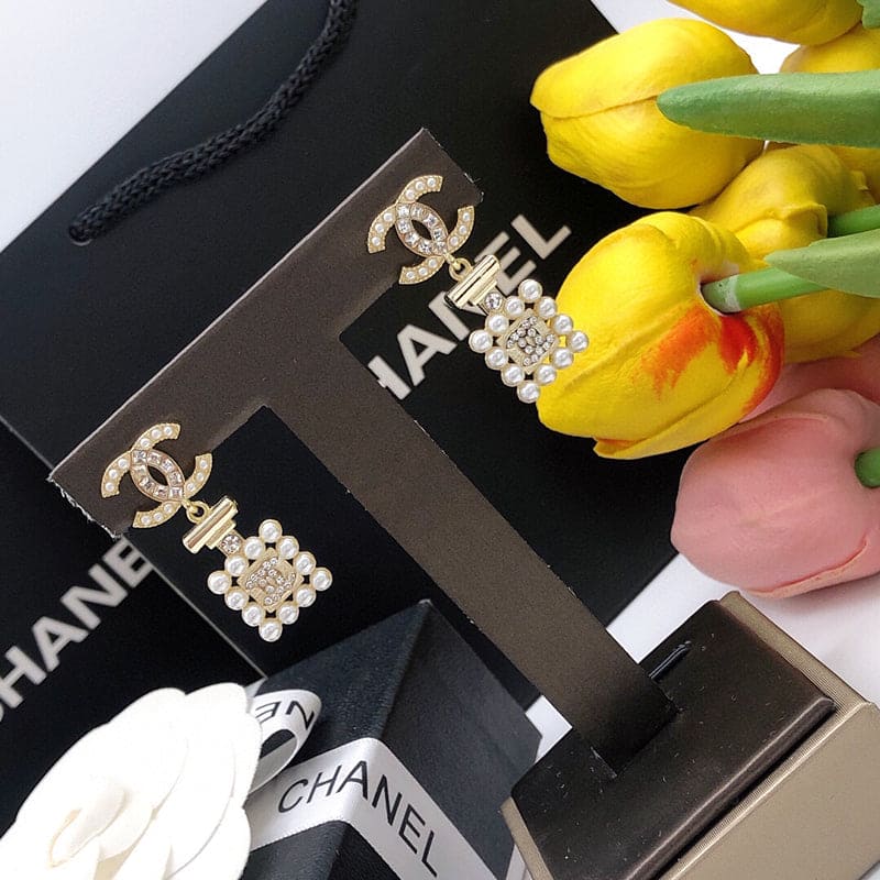 Chanel Pearl Shape 18K Gold Earrings