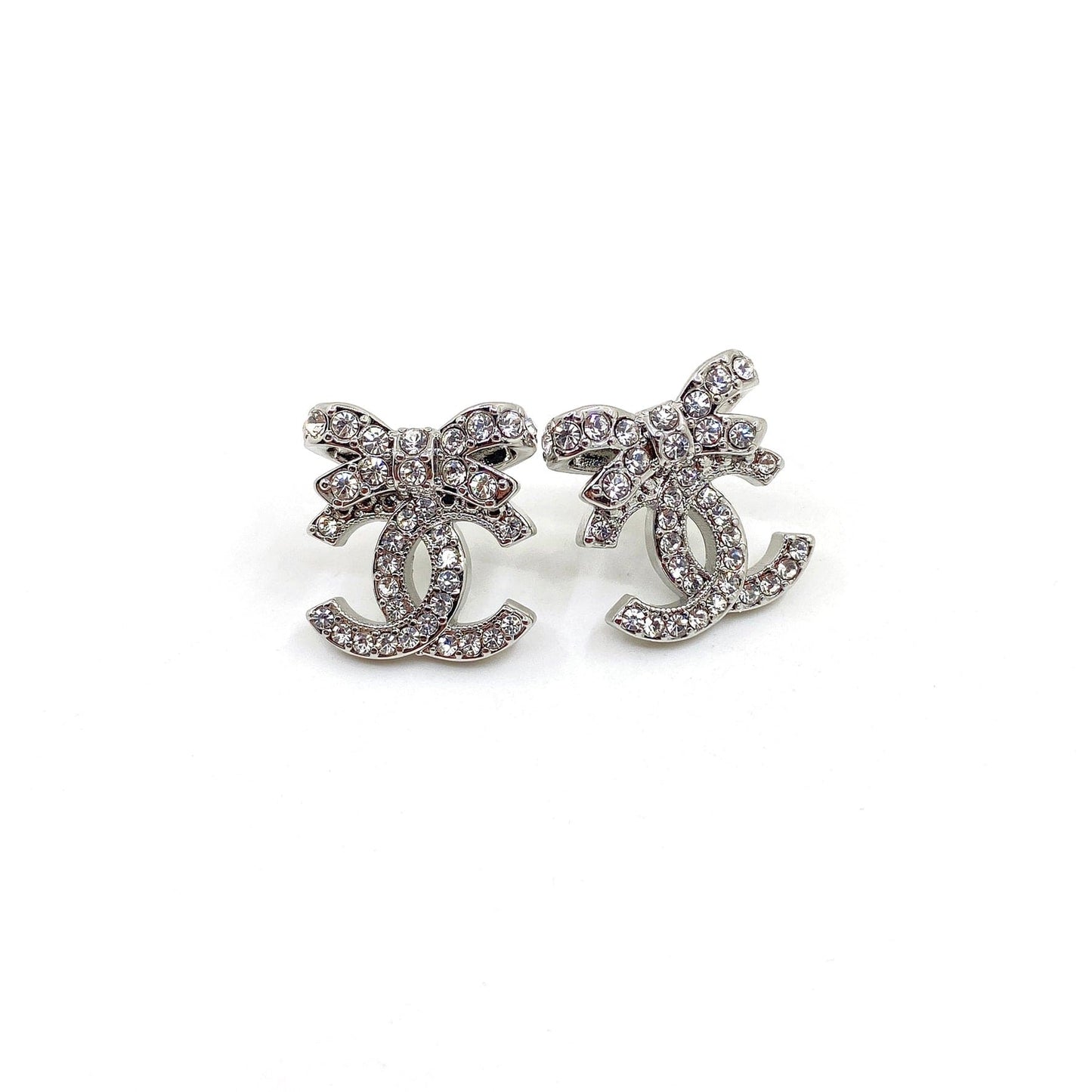 Chanel Strass Bow Stud 18K Gold Earrings