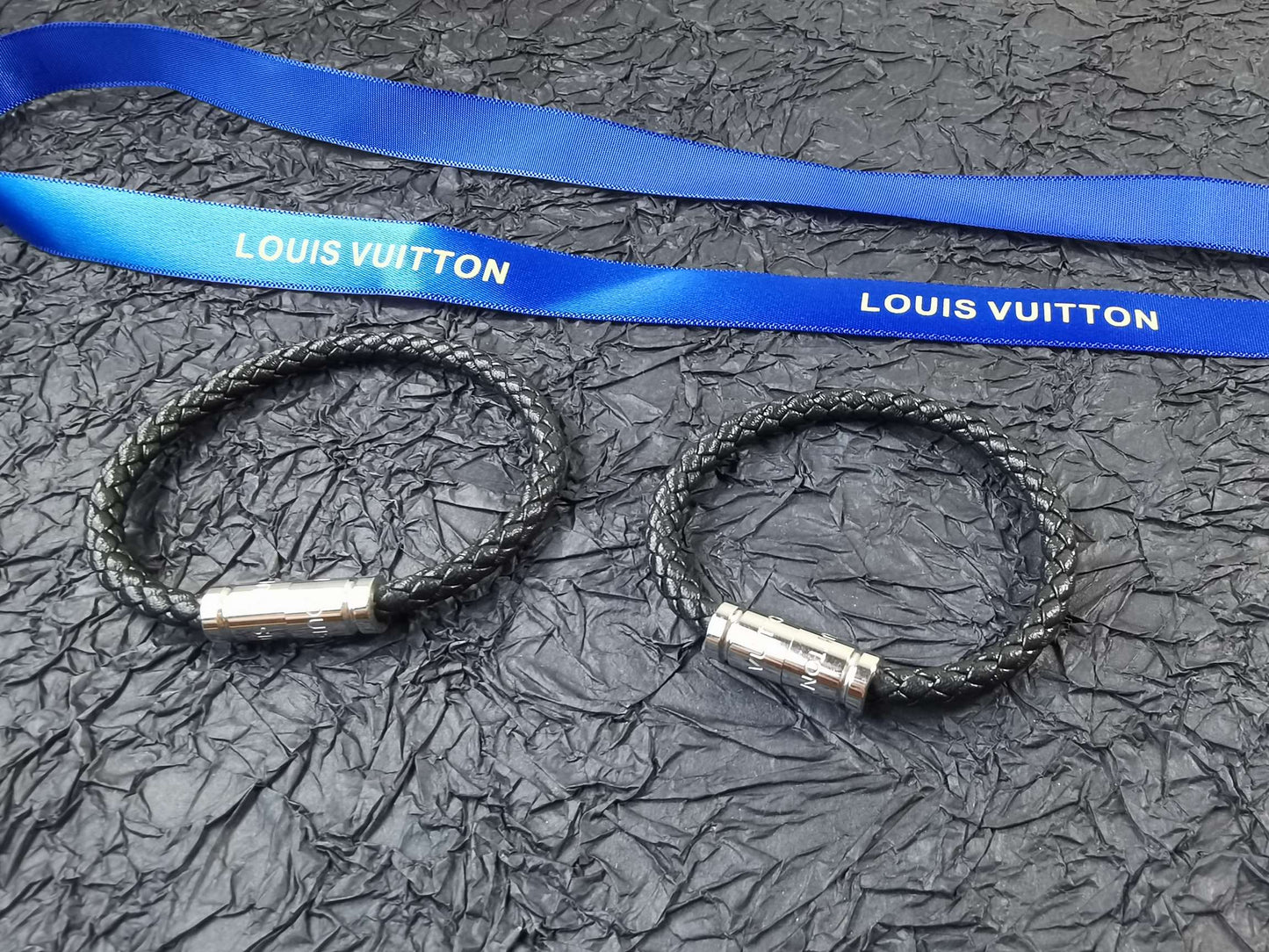Louis Vuitton Keep It 18K Gold Bracelet