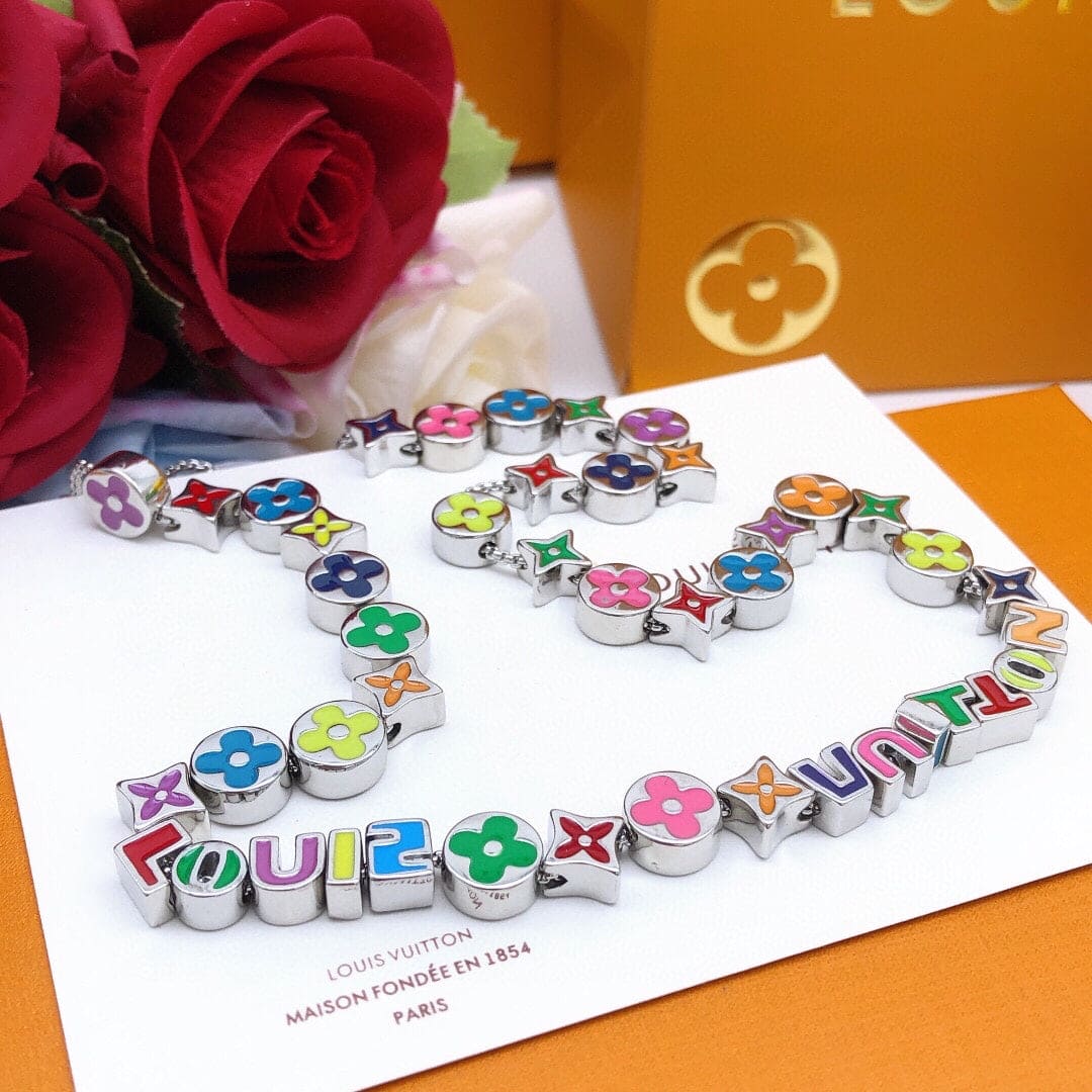 Louis Vuitton Monogram Party 18K Gold Bracelet