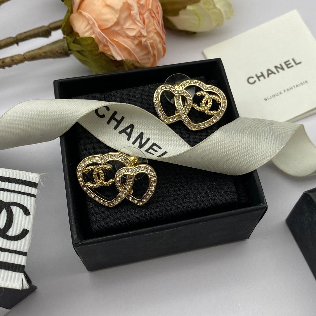 Chanel Heart Diamonds 18K Gold Earrings