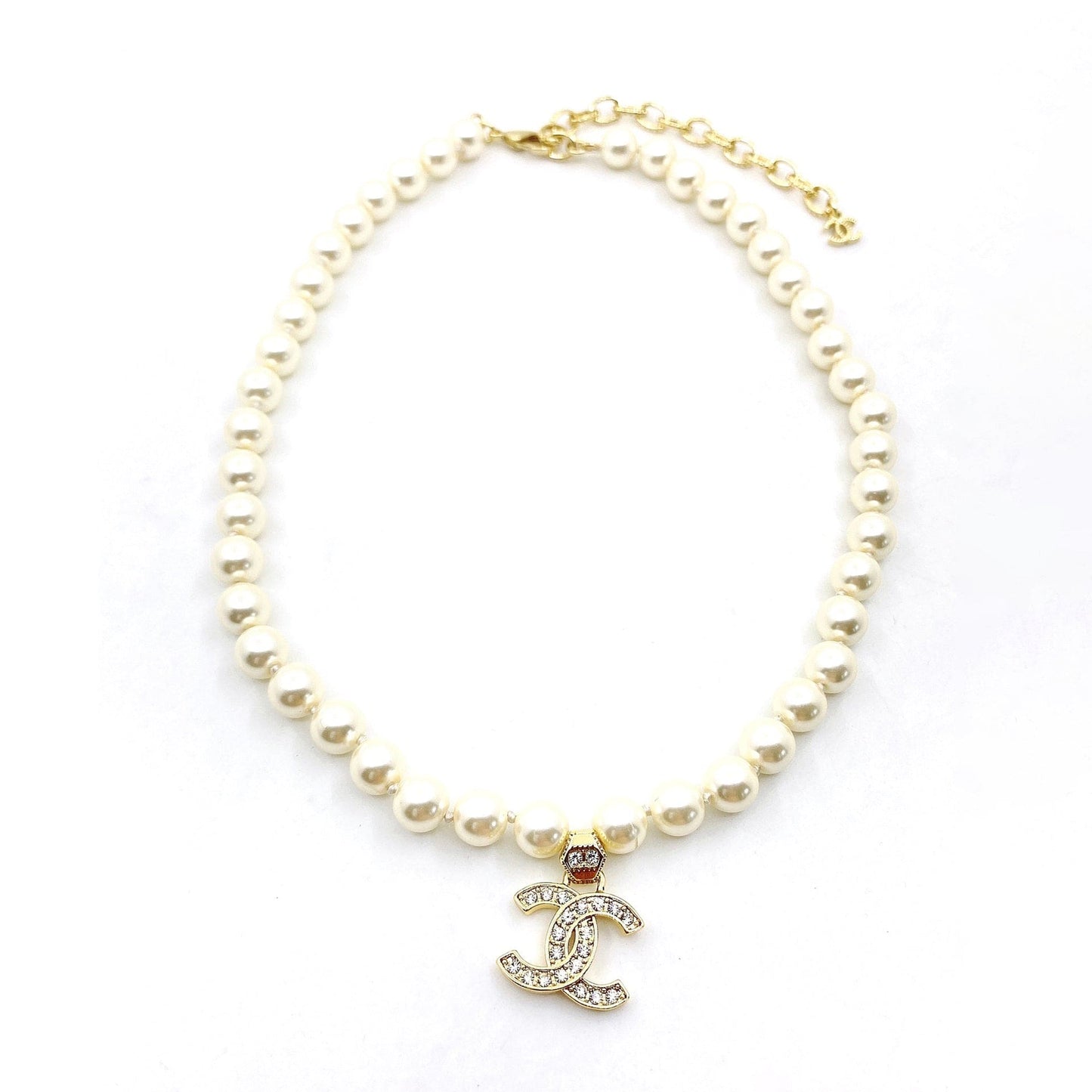 Chanel Diamonds Pearls 18K Gold Necklace