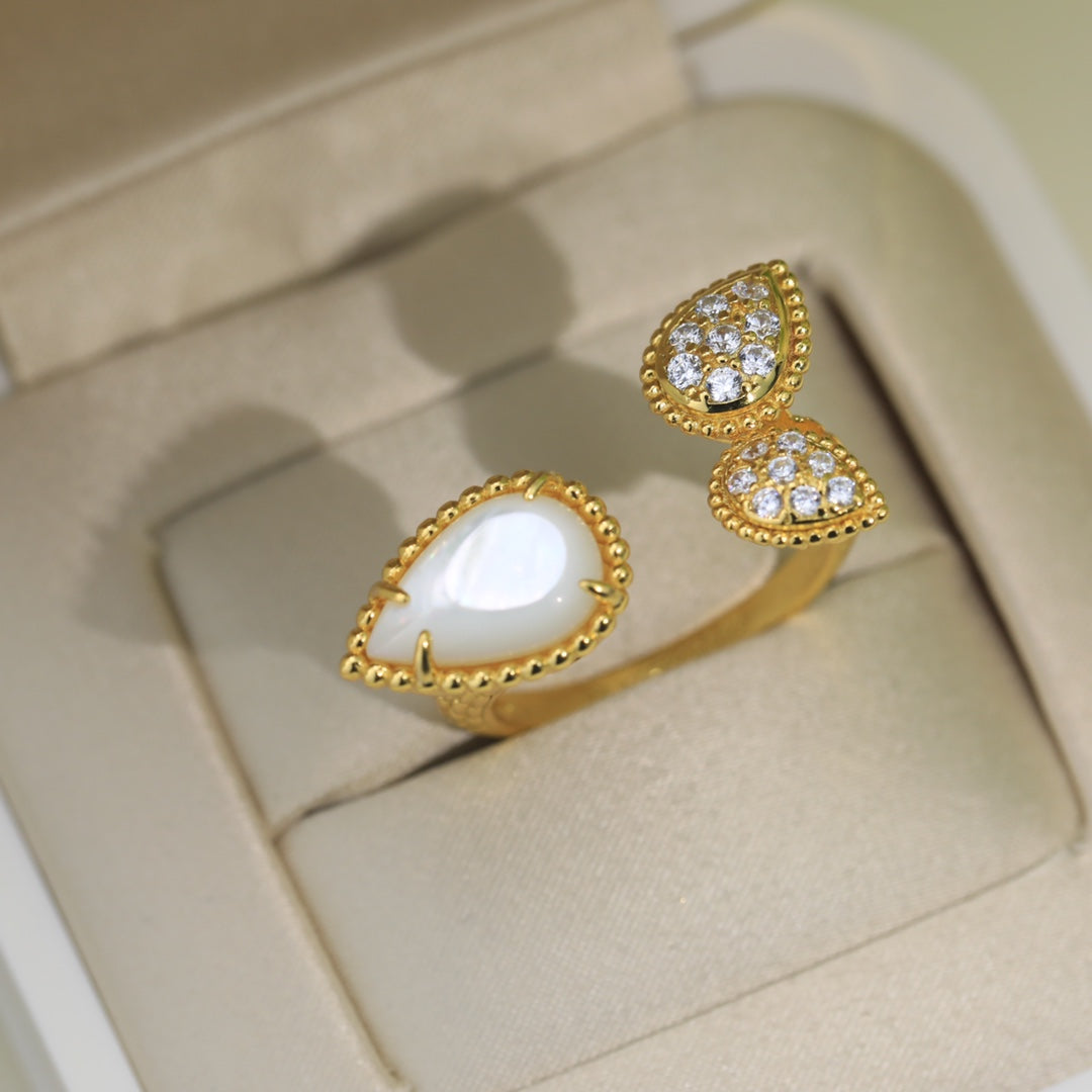 Serpent Boh ̈ ̈me Diamonds 18K Gold Ring