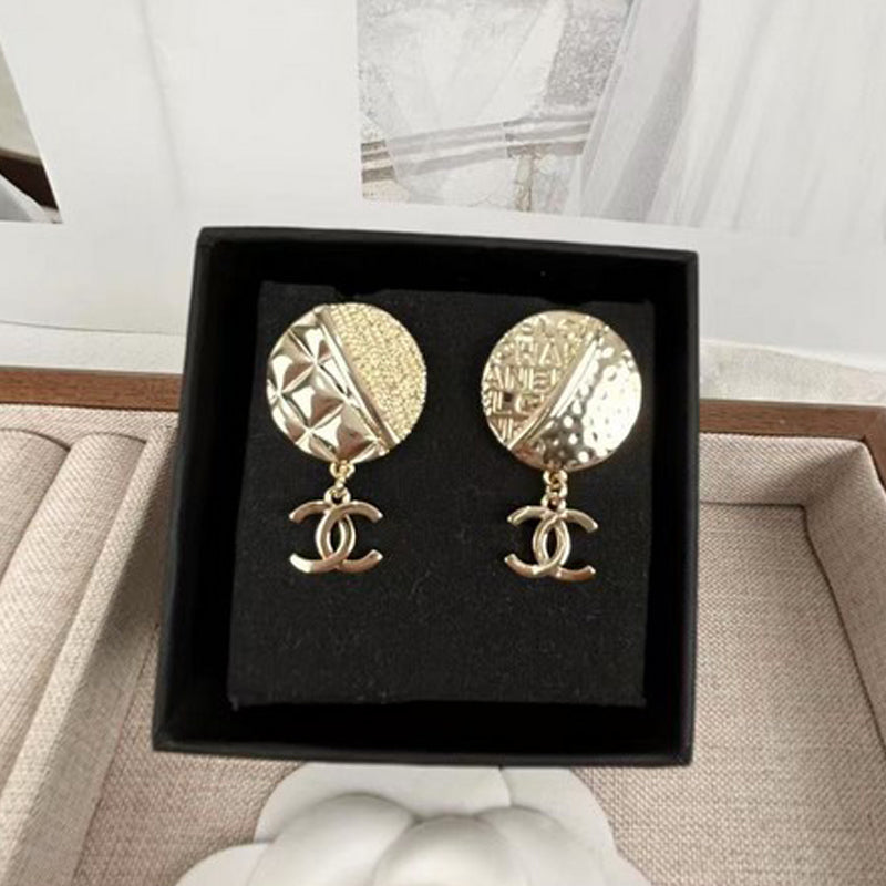 Chanel Gold Round Pendant 18K Gold Earrings