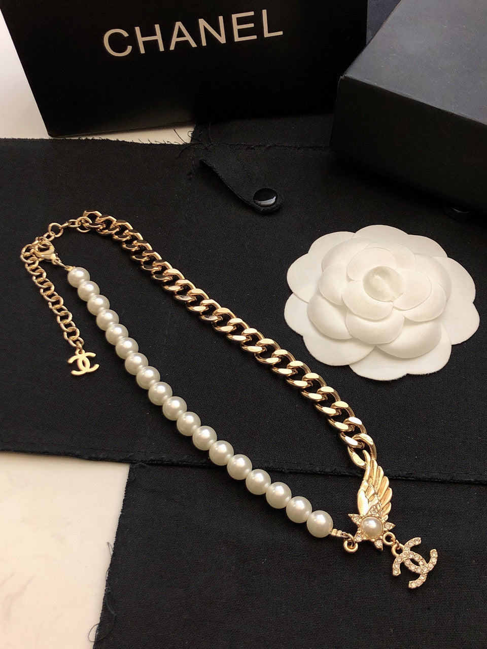 Chanel Wing Chain 18K Gold Necklace