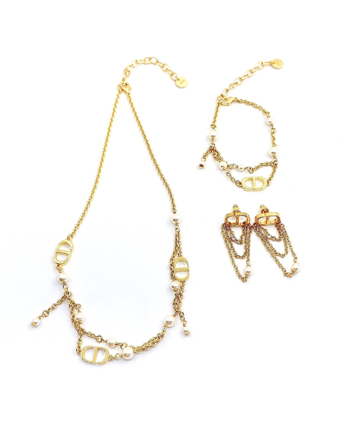 Dior Pearl 18K Gold Necklace