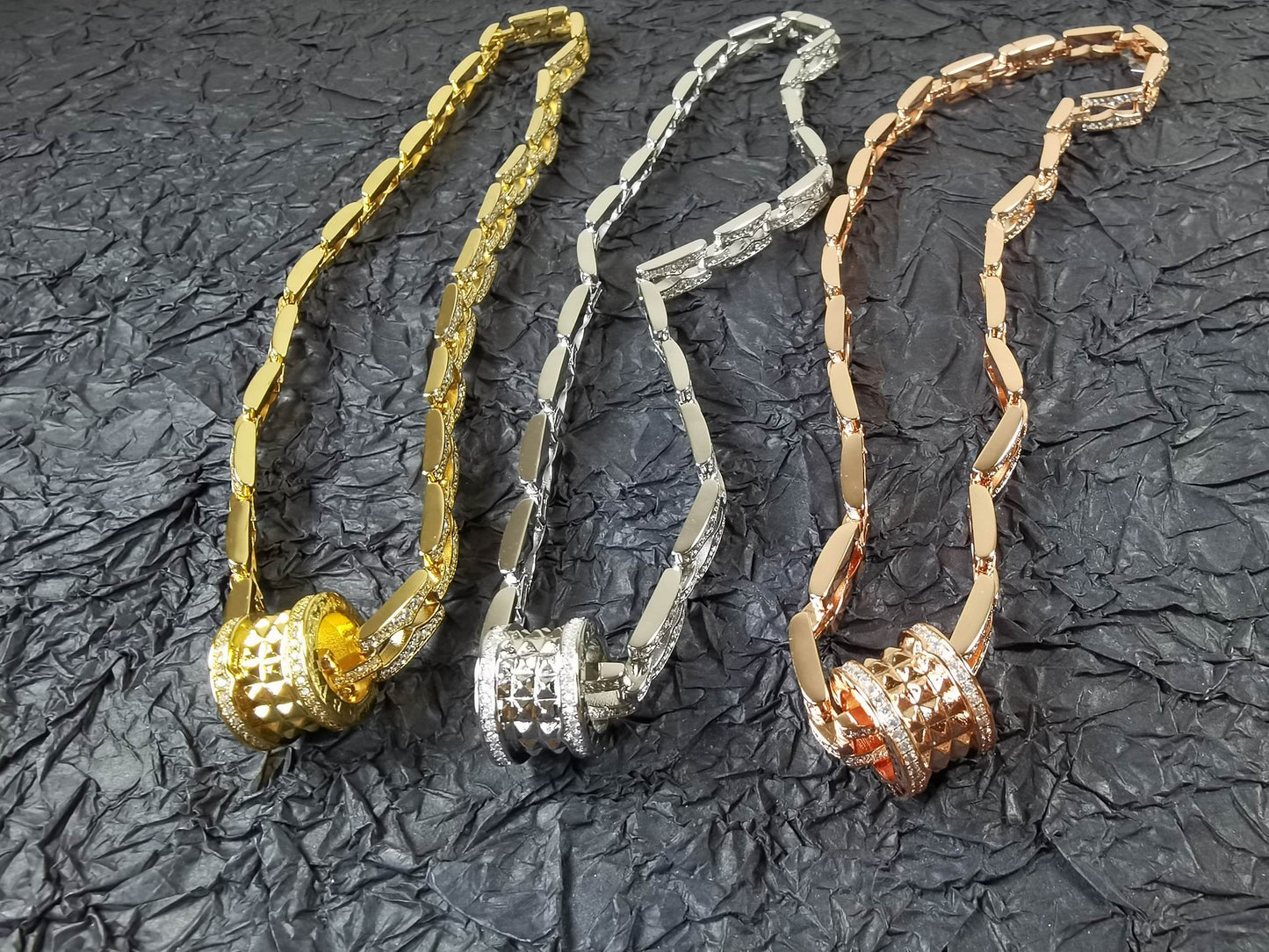 B.zero1 Diamonds Chain Link 18K Gold Necklace