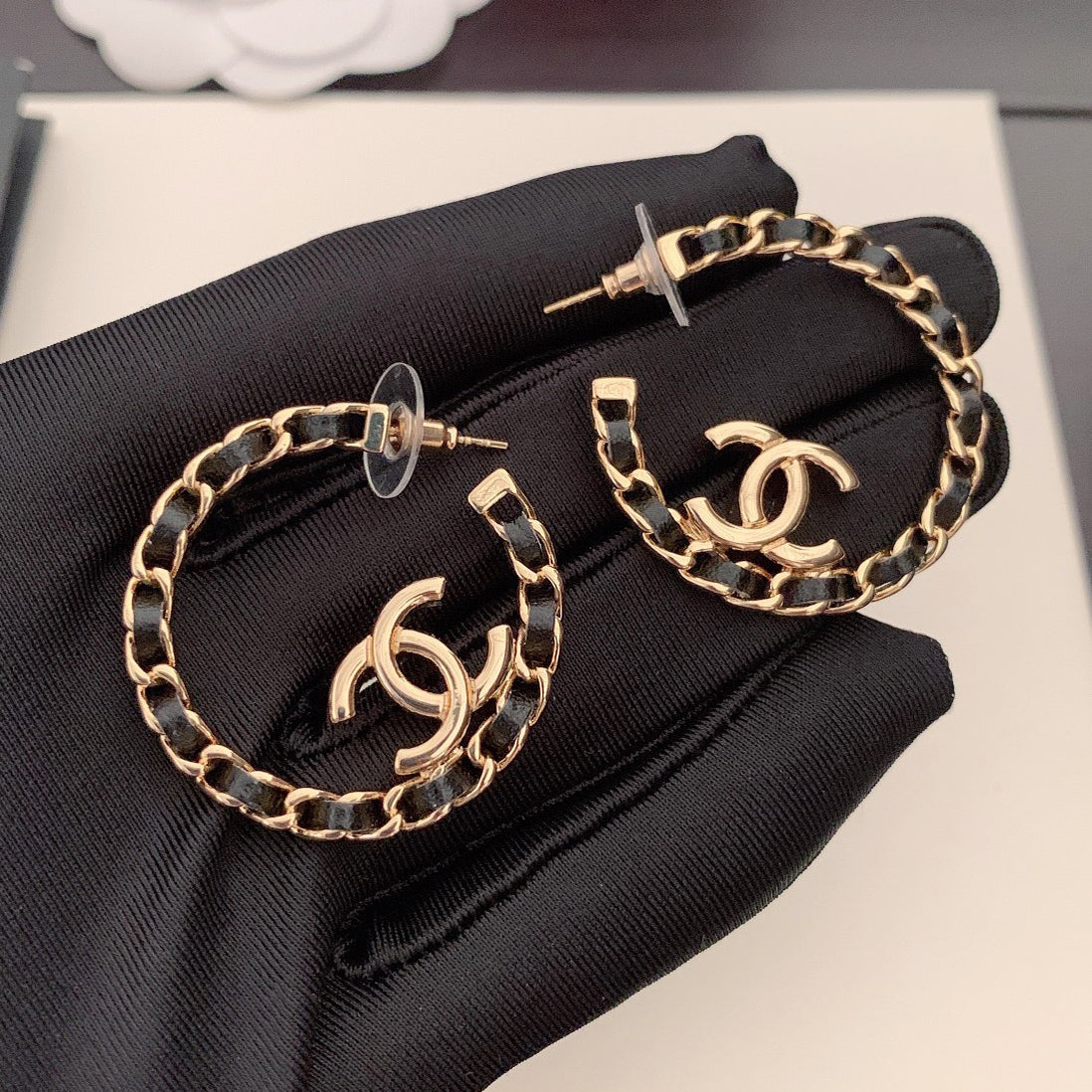 Chanel Strass 18K Gold Earrings
