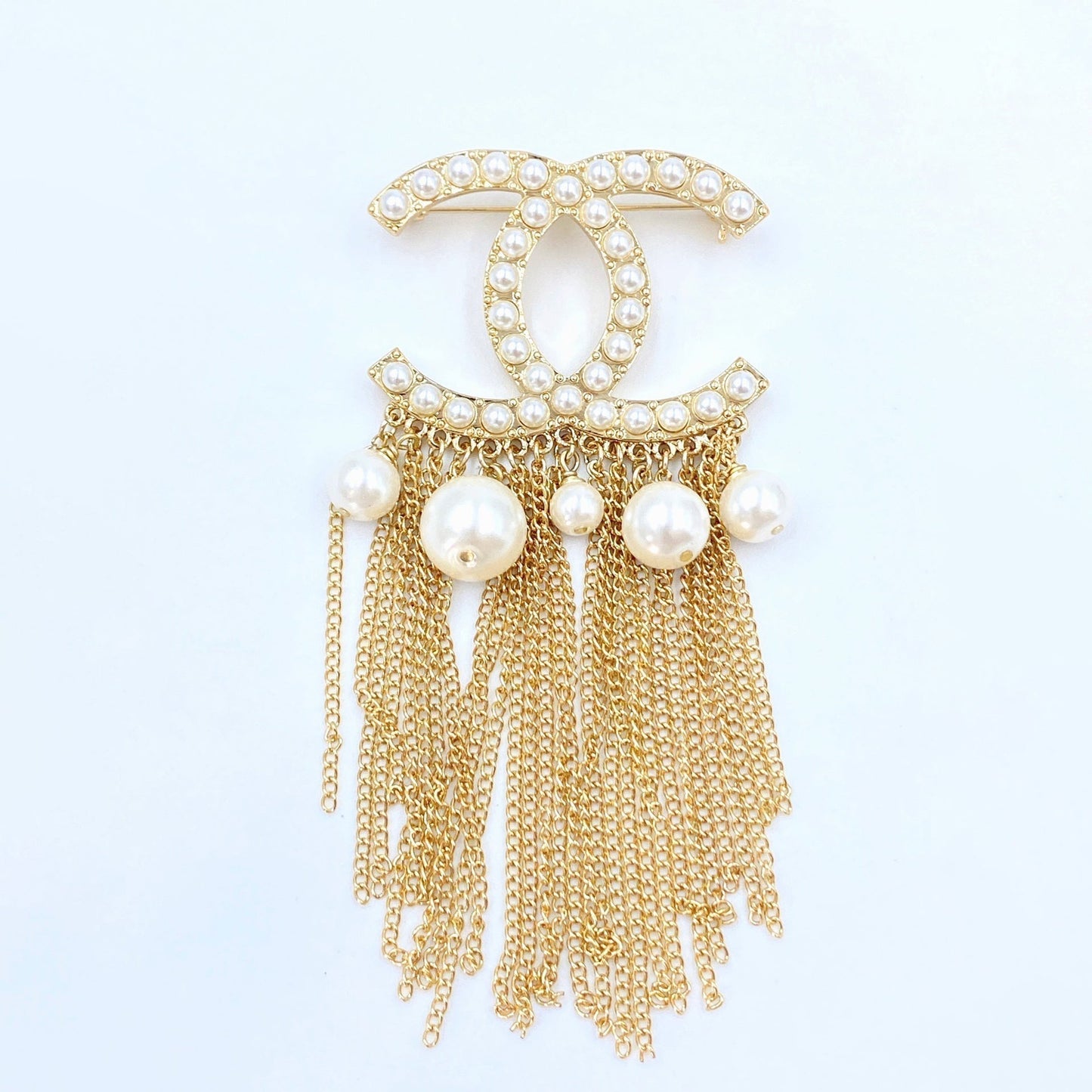 Chanel Pearl Tassel 18K Gold Brooch