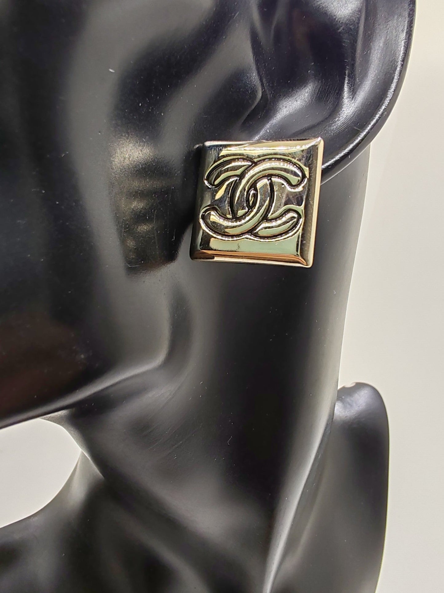 Chanel Smooth Block 18K Gold Earrings