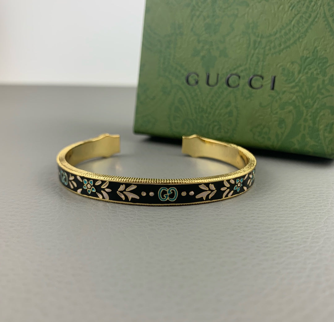 Gucci Double Icon Blooms 18K Gold Bracelet