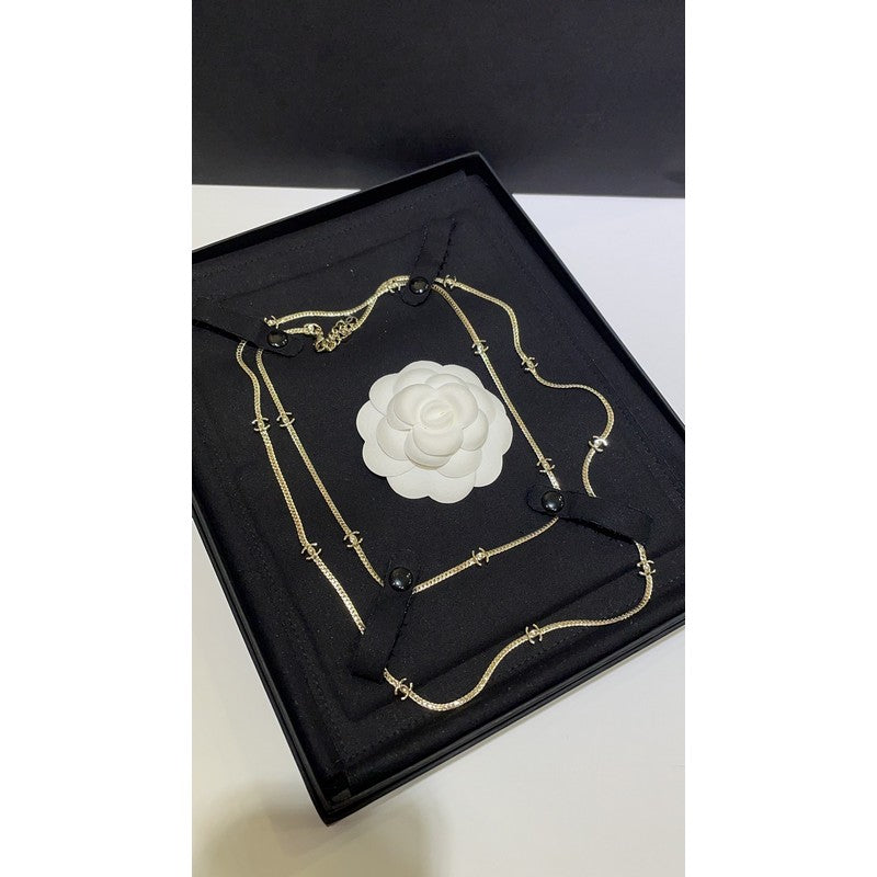 Chanel 24B Flowers Long 18K Gold Necklace