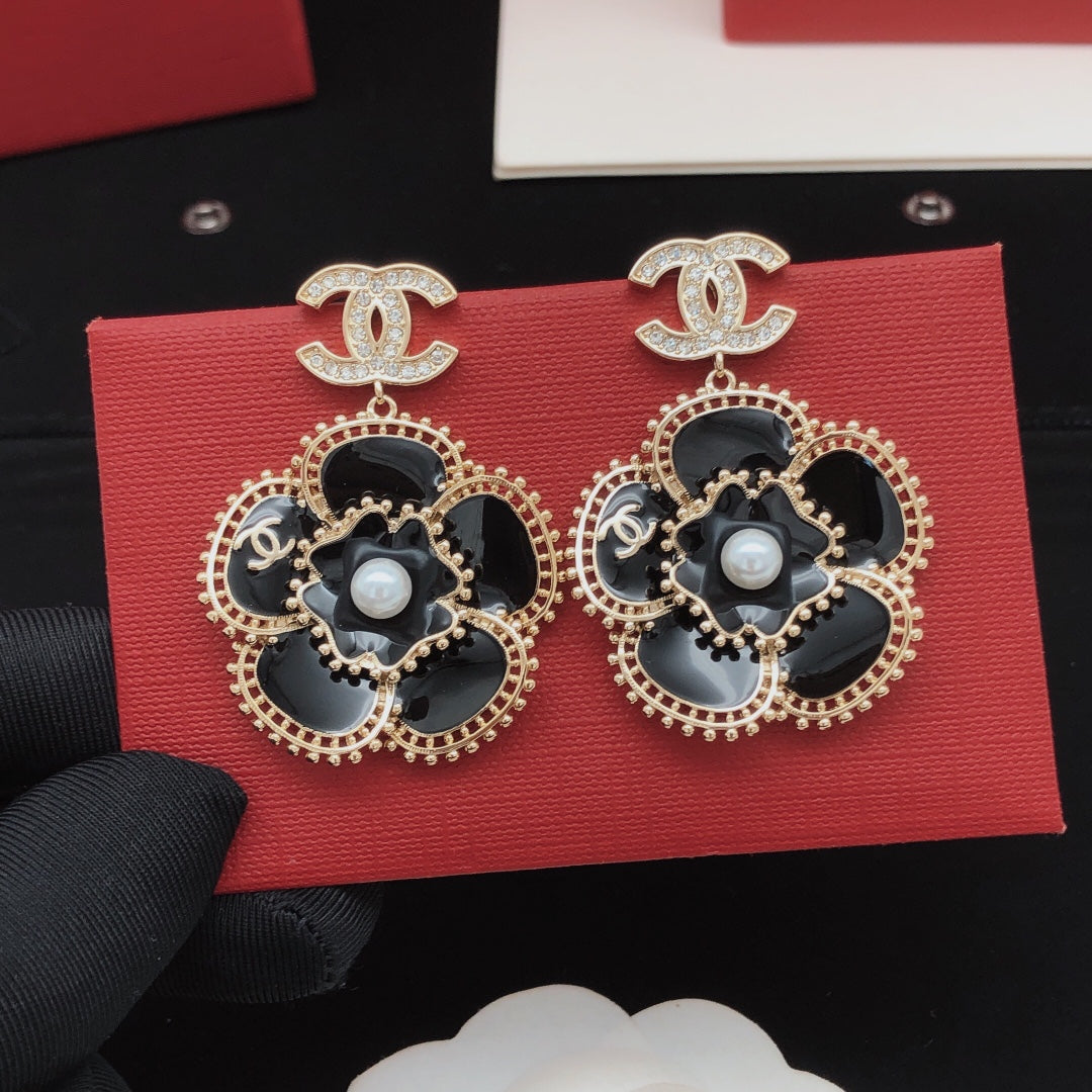 Chanel Camellia Diamond 18K Gold Earrings