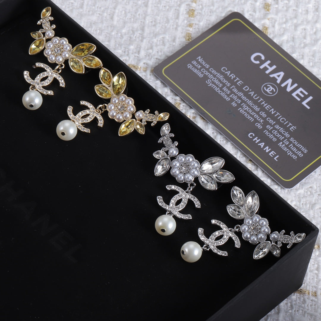 Chanel Flower Crystals 18K Gold Earrings