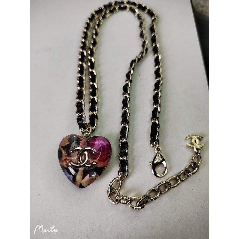 Chanel Heart Pendant 18K Gold Necklace