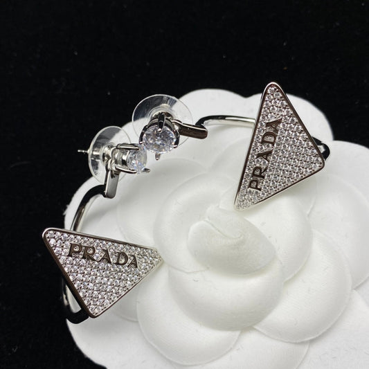 Diamond 18K Gold Earrings