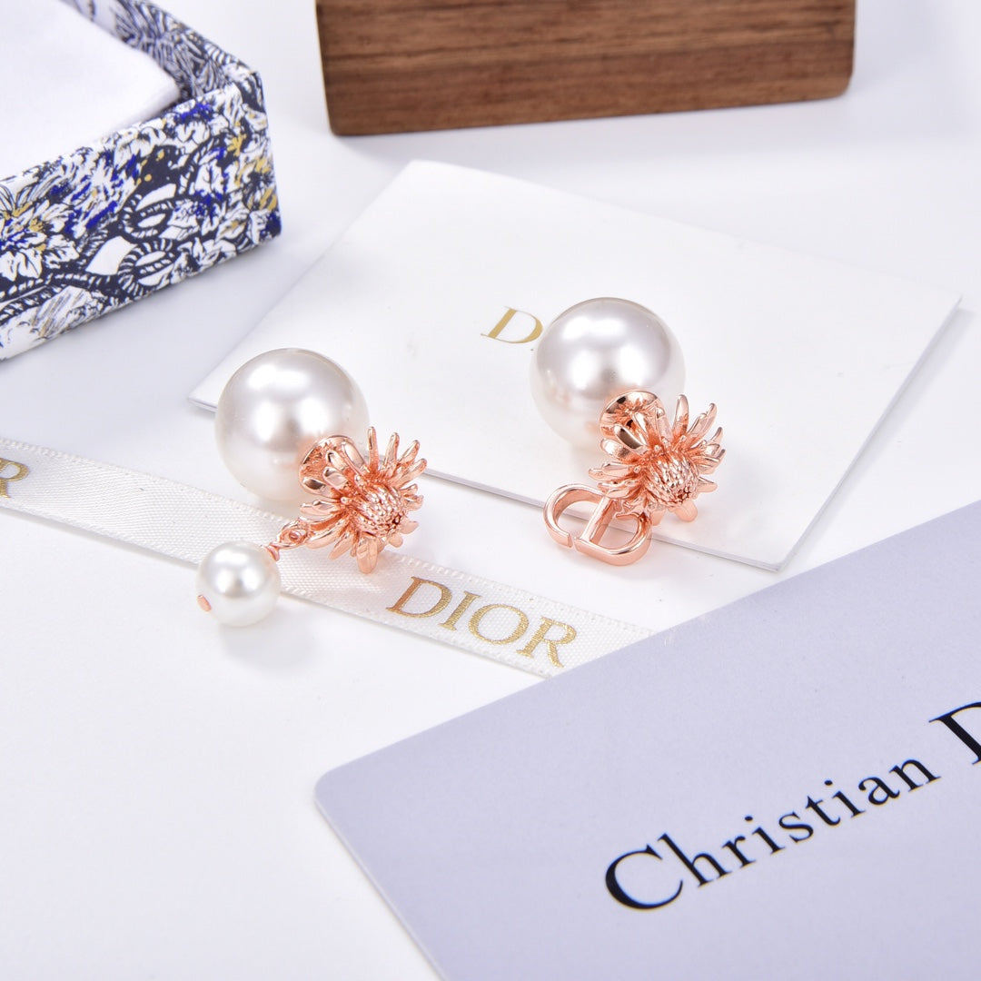 Dior Tribales 18K Gold Earrings