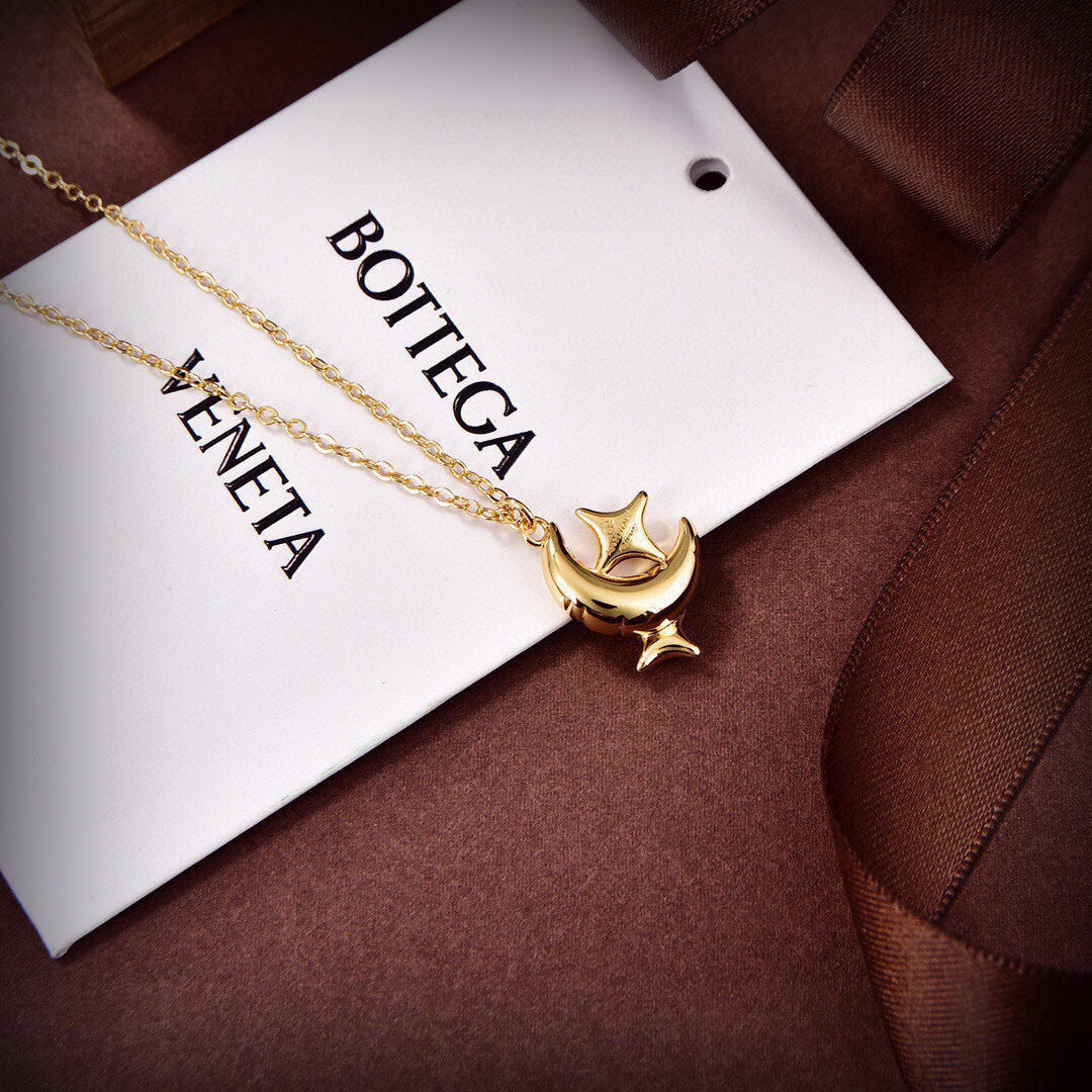 Bvlgari Star Moon 18K Gold Necklace