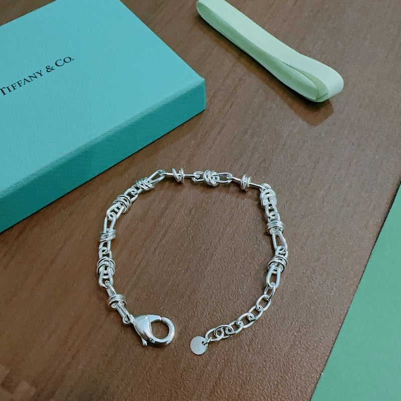 Tiffany Return to Lock 18K Gold Bracelet