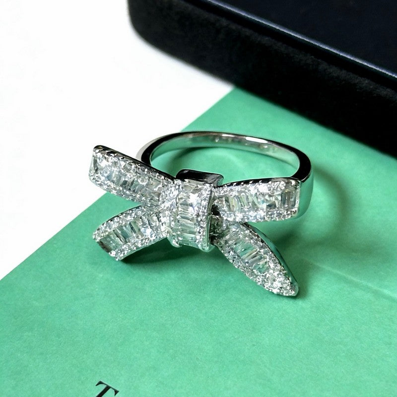 Tiffany Bow Diamond 18K Gold Ring