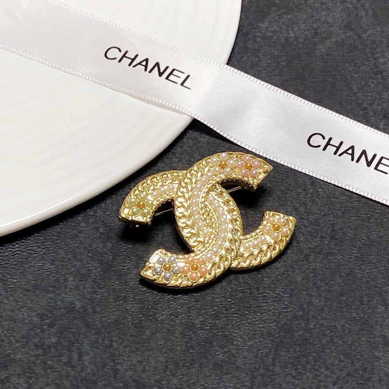 Chanel Pearl Gold 18K Gold Brooch