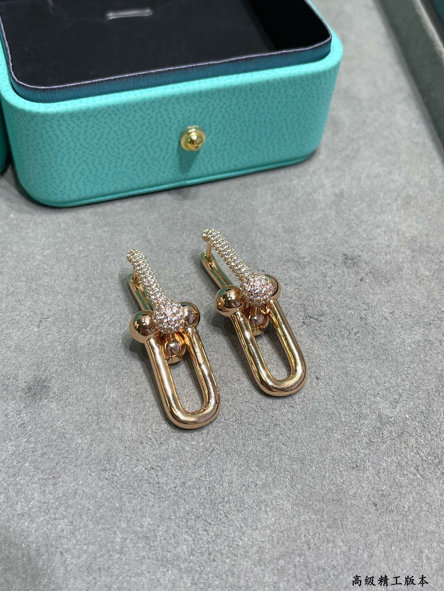 Tiffany HardWear Large Link Diamonds 18K Gold Earrings