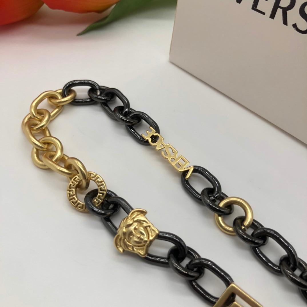 Celine Ver Chain 18K Gold Necklace