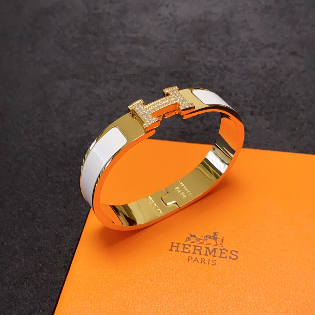 Hermes Clic Diamond 18K Gold Bracelet