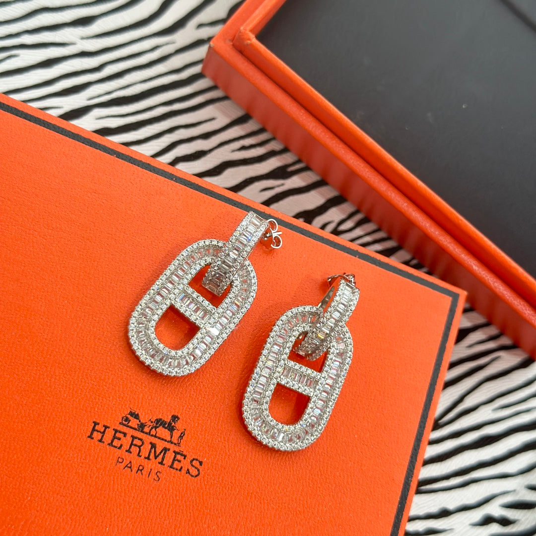 Hermes Diamonds 18K Gold Earrings