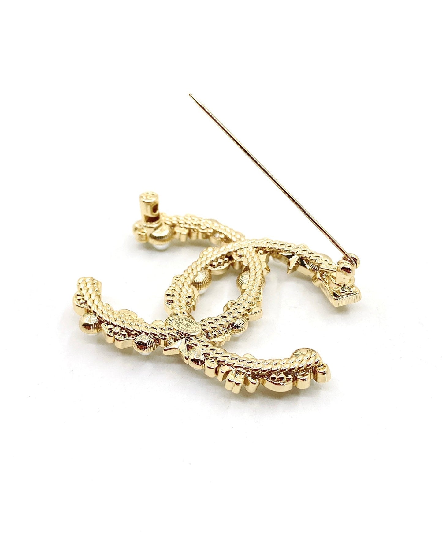 Chanel Pearls 18K Gold Brooch