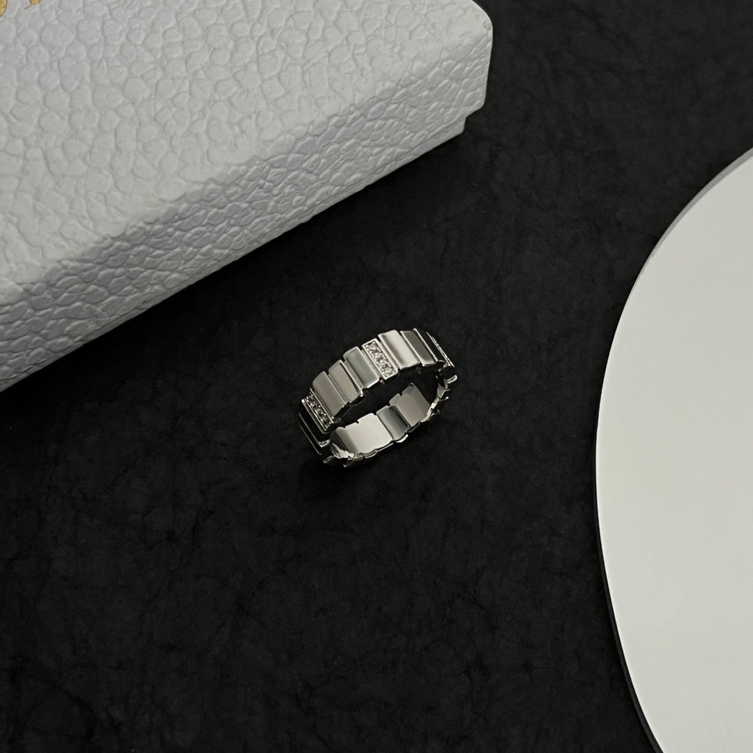 Dior Gem Diamond 18K Gold Ring