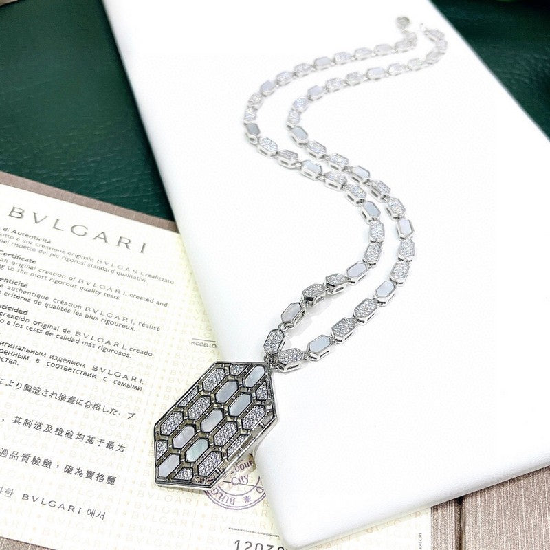Serpenti Eyes on Me 18K Gold Necklace