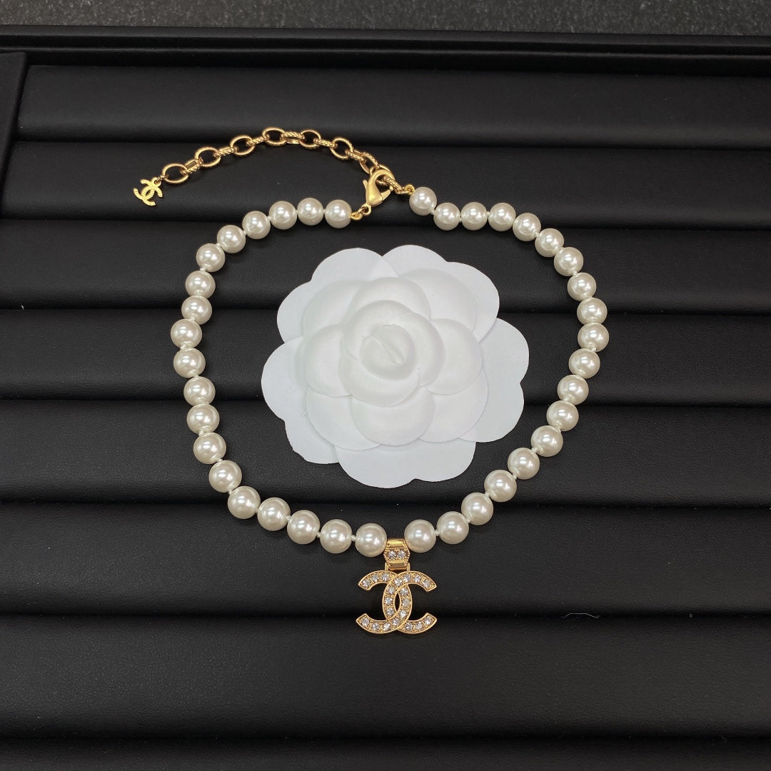 Chanel Pearl Chain 18K Gold Necklace