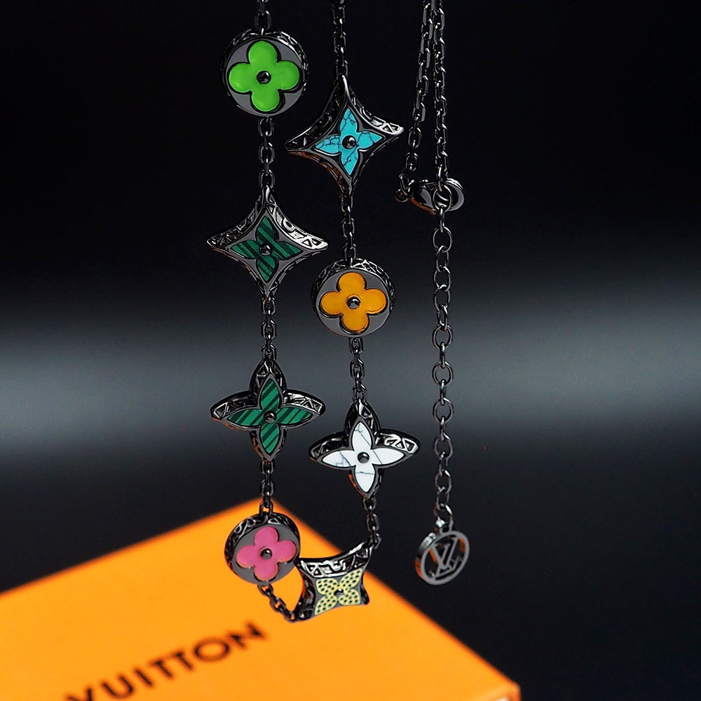 Louis Vuitton MNG Big Party 18K Gold Necklace