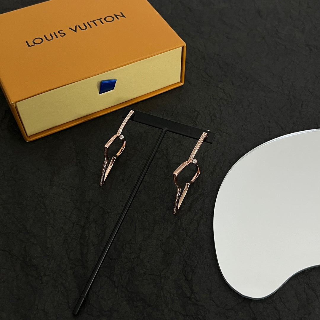 Louis Vuitton Debuts Blossom 18K Gold Earrings