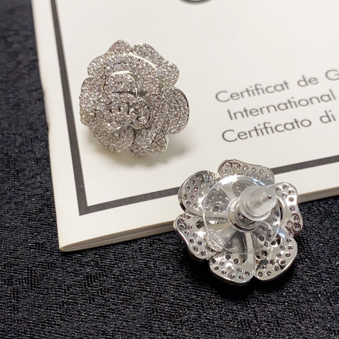 Chanel Camellia Diamond 18K Gold Earrings