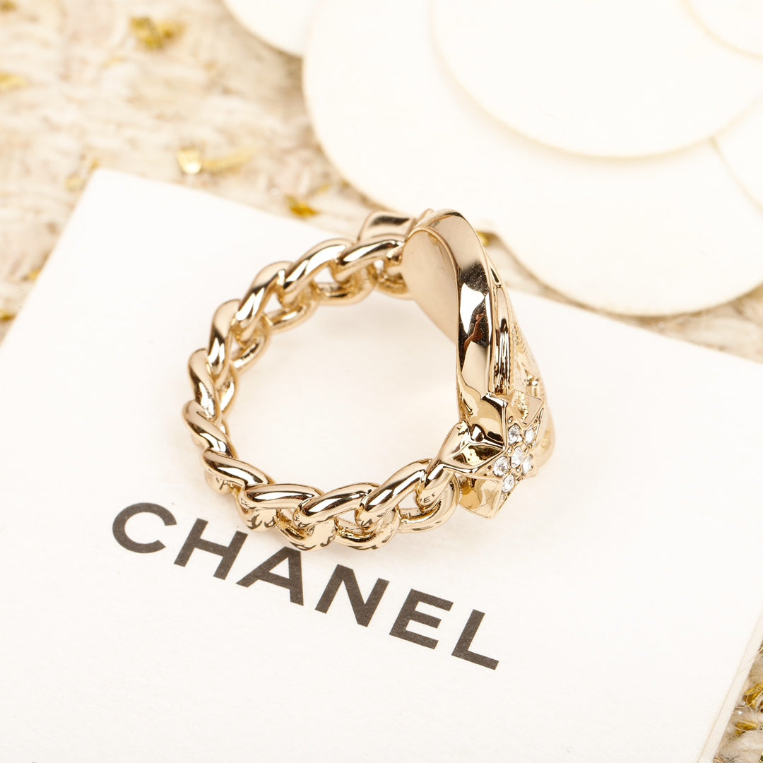 Chanel Chain 18K Gold Ring