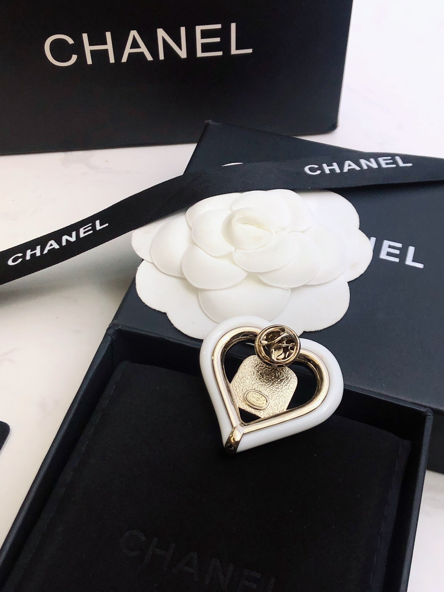Chanel Heart 18K Gold Brooch