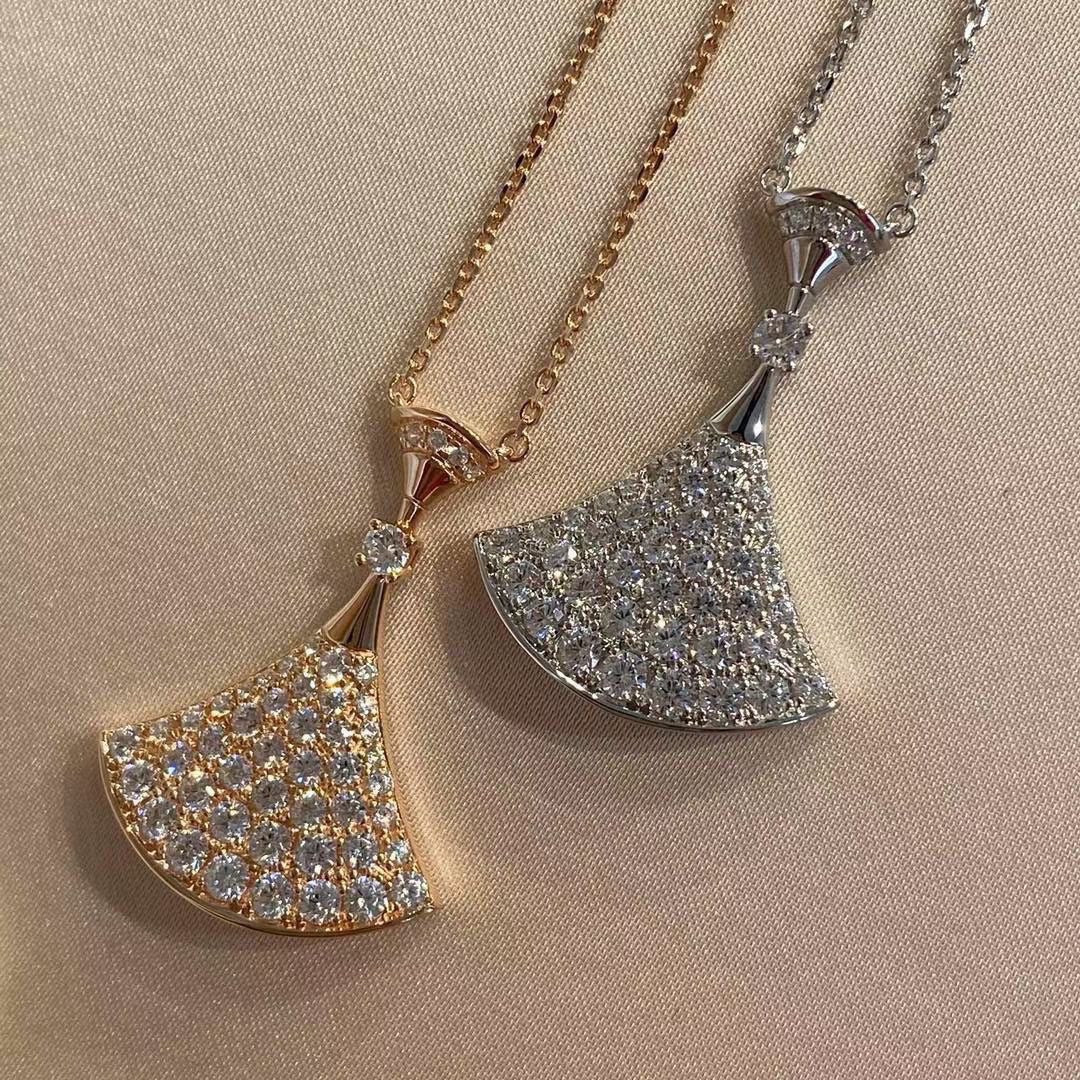 Bvlgari BVLGARI Dream Pave Diamond 18K Gold Necklace