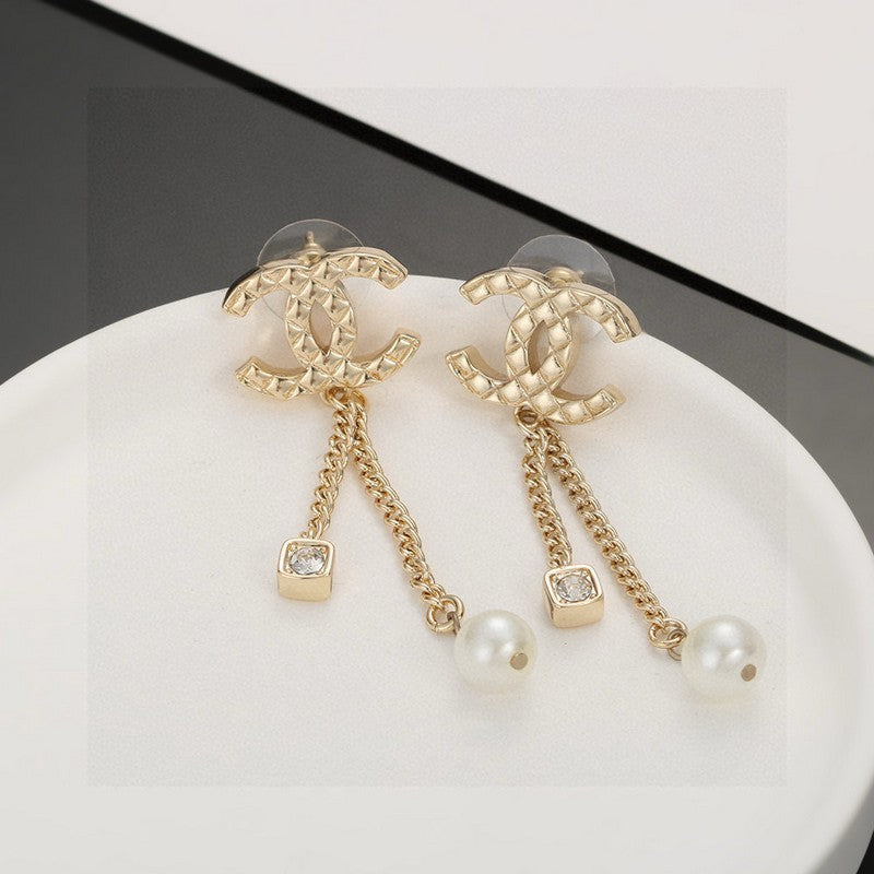 Chanel Long Pearl Pendant 18K Gold Earrings