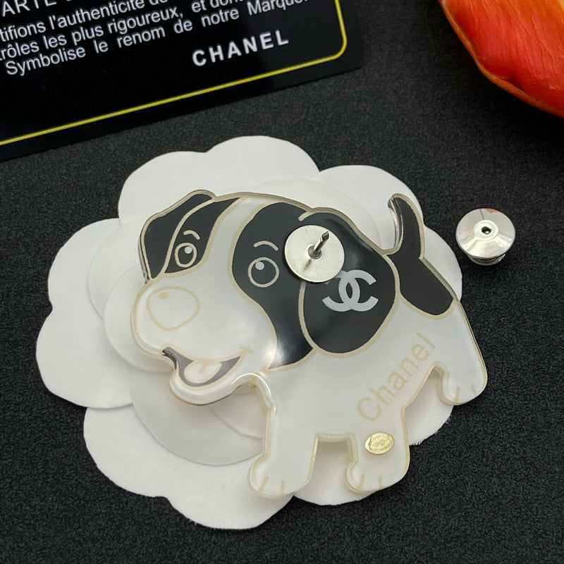 Chanel Dog 18K Gold Brooch