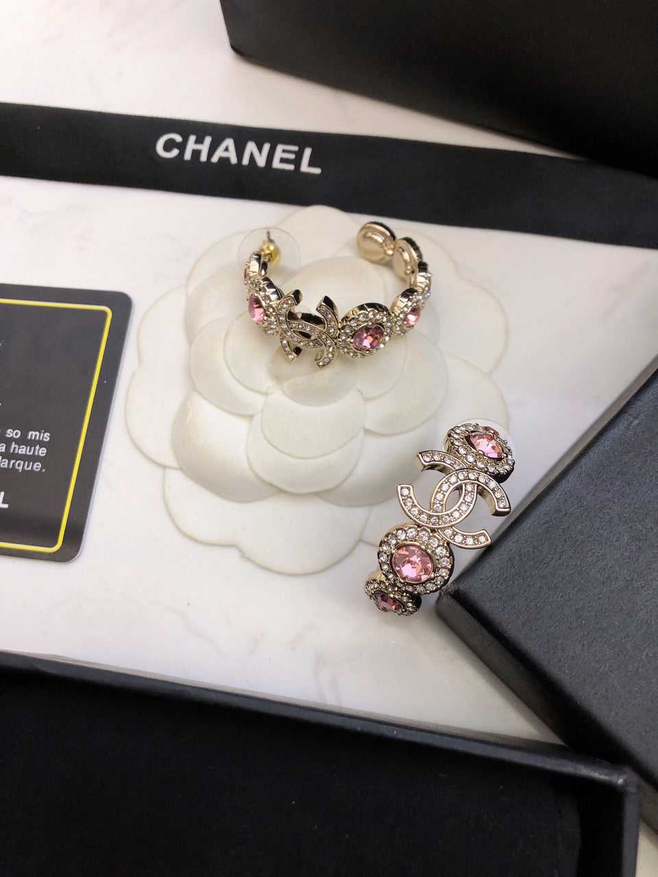 Chanel Flowers 18K Gold Earrings