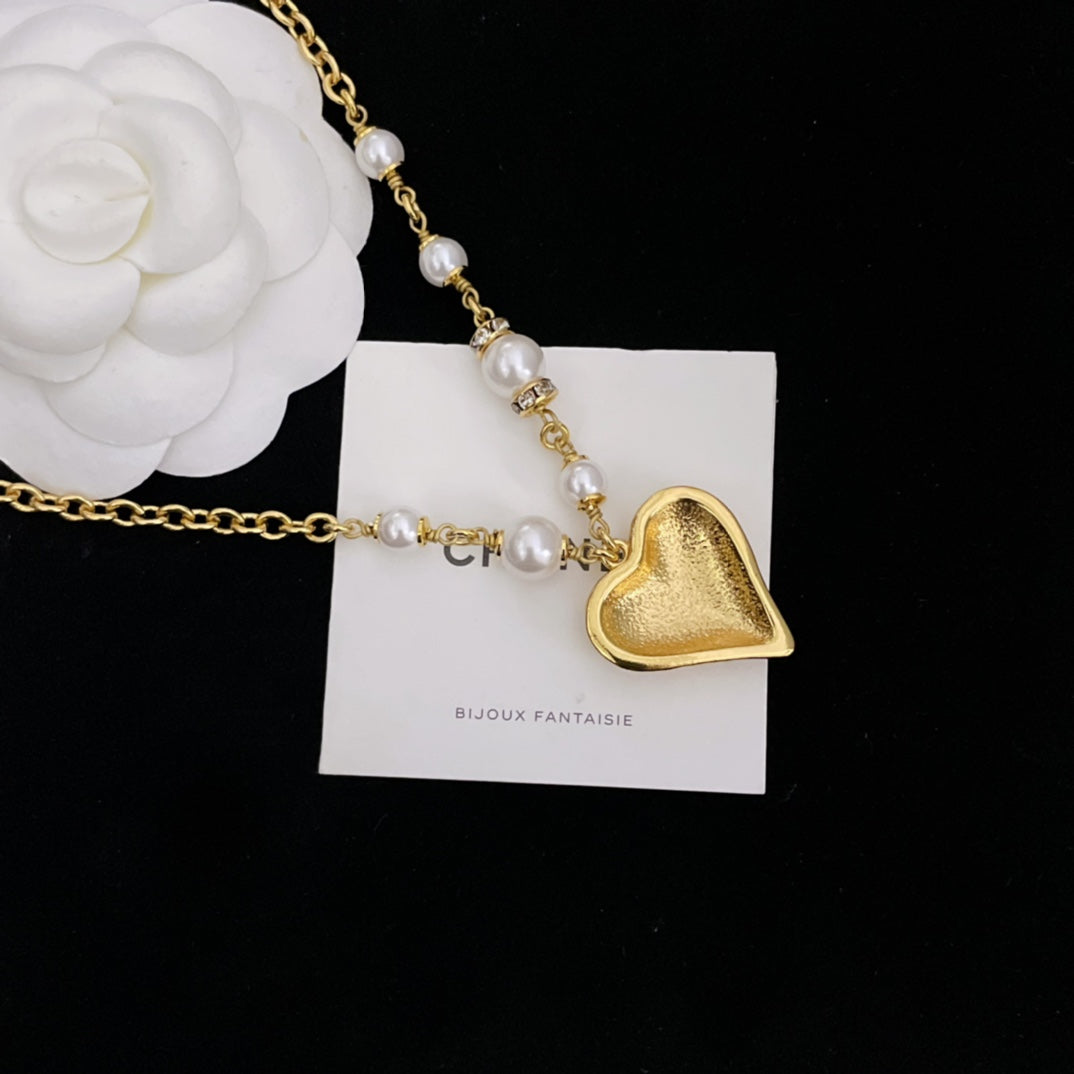 Chanel Pearls Chain 18K Gold Necklace