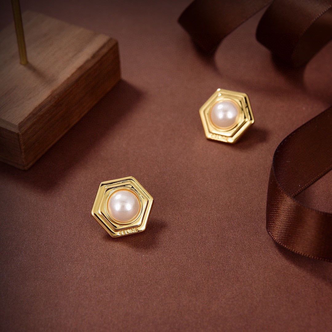 Celine Pearl 18K Gold Earrings